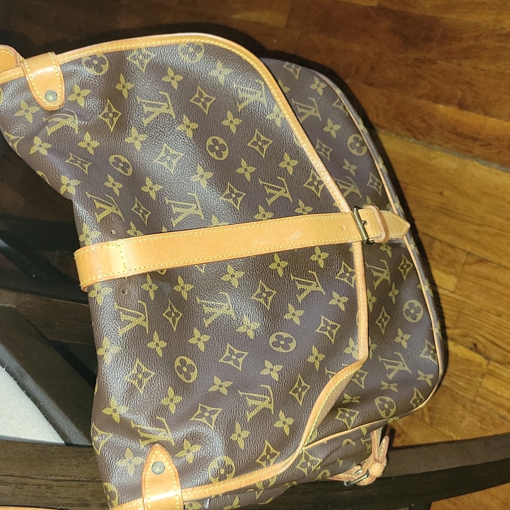SAUMUR 35 Monogram Canvas